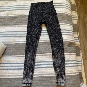 NWOT Wunder Under HR 28’